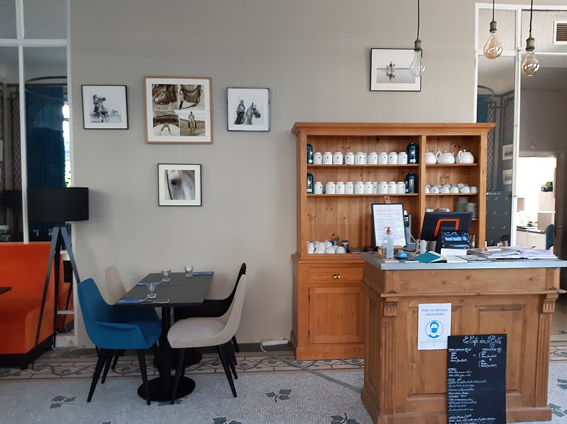 exposition chevaux cafe des arts expo