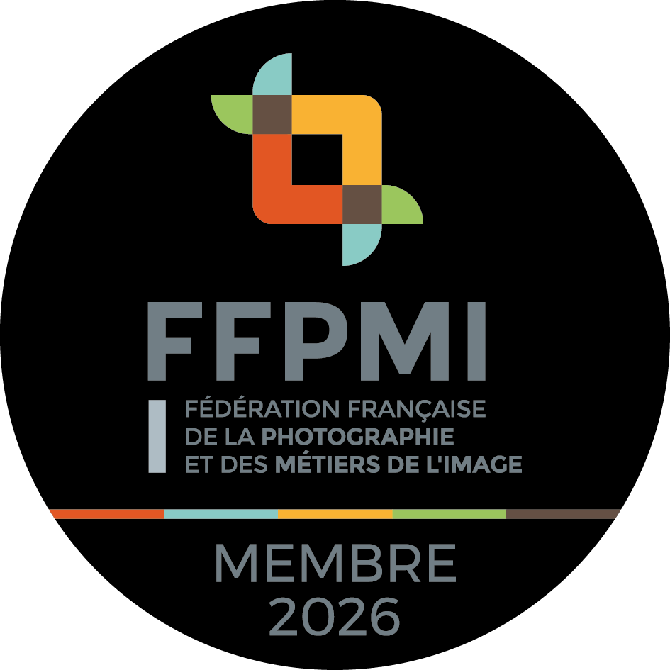 Macaron FFPMI fond noir