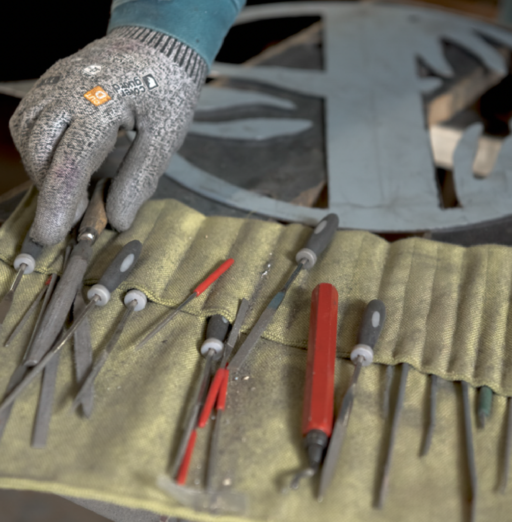 Atelier Brindilles à Carrières sur Seine, Ferronnerie d'art. Reportage photo métier de Michèle Gabet Photographie